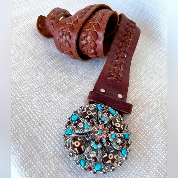 Vintage 100% Leather Statement Buckle Silver Rhinestone Boho Western 90s - Picture 15 of 15